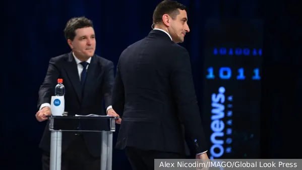 В Румынии началось голосование во втором туре президентских выборов, избирательные участки будут работать до 21.00 совпадает с мск , сообщают информационные агентства. Первый тур выявил лидеров: Джеордже Симион из партии AUR получил 41% голосов, Никушор Дан, мэр Бухареста – 21%. Для победы на выборах кандидат должен набрать более половины голосов избирателей по спискам. Ранее газета ВЗГЛЯД писала, что выборы в Румынии подрывают политическую уловку ЕС.