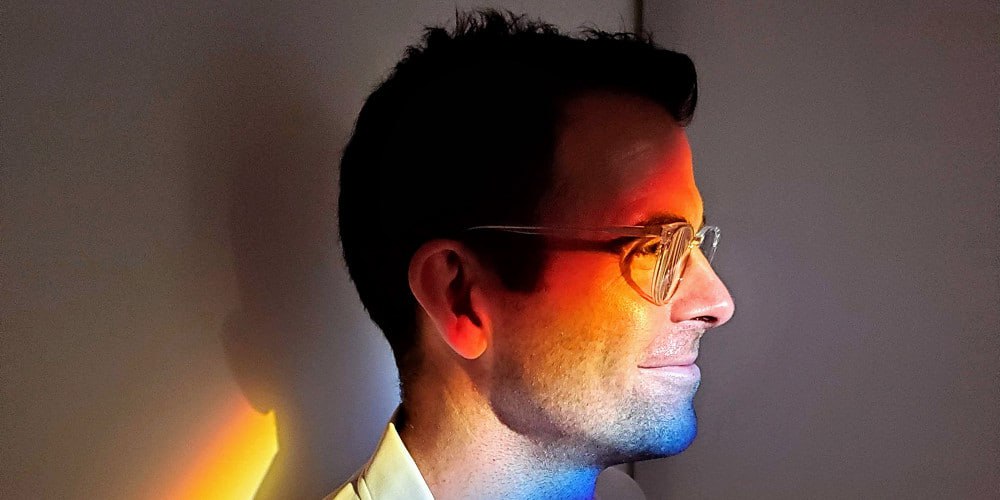 Глава Instagram запрещен в РФ сказал что чрезмерное использование социальных сетей не равносильно зависимости Слова Моссери об этом прозвучали на процессе в суде Лос Анджелеса по делу анонимной истицы которая утверждает что Meta запрещена в РФ а также YouTube TikTok и Snapchat вызвали у нее проблемы с психологическим здоровьем Важно проводить различие между клинической зависимостью и проблемным употреблением Я уверен что уже рассказывал как у меня была зависимость от сериала на Netflix когда я однажды смотрел его допоздна но я не думаю будто это то же самое что клиническая зависимость сказал Адам Моссери на суде Больше новостей в Daily News