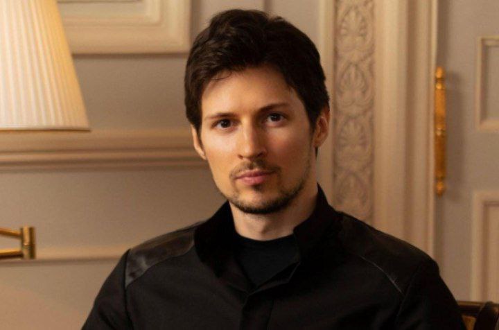 Павел Дуров объявил об уходе Telegram из России из-за конкуренции с национальным мессенджером⁠⁠ Основатель Telegram Павел Дуров заявил о прекращении работы сервиса в России. Начиная с сентября 2025 года, приложение больше не будет доступно для пользователей с номерами телефонов, начинающимися с кода +7: регистрацию новых аккаунтов и вход в существующие заблокируют, а SMS-коды двухфакторной идентификации перестанут доставляться. Блиииин, ну и кому от этого хуже? Павлу? Россиянам? Русским?   PS. И даже если это не совсем правдивая информация  ненавижу слово «фейк» , дыма без огня не бывает, ибо поговорка о пророке в своём отечестве всегда для России была актуальной.