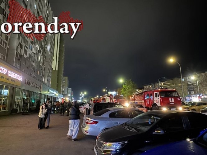 Orenday Оренбург НОЧНОЙ ПОЖАР В РУССКИХ БЛИНАХ В ОРЕНБУРГЕ ПОТУШЕН ОБОШЛОСЬ БЕЗ ЖЕРТВ Площадь пожара составила примерно 10 квадратных метров Подробности на сайте orenday ru news 191025092940