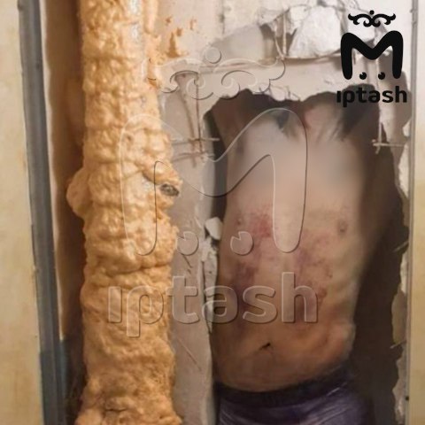 Спасателям пришлось несколько часов ждать, чтобы вытащить мужчину из стены магазина, потому что он был закрыт. Сотрудники соседних заведений говорят, что единственный доступ к вентиляционной шахте был через Munis Shop. Службы были бессильны, пока хозяева их не впустили и не дали разрешение пробить стену. По словам очевидцев, если бы это сделали раньше, 41-летний погибший не умер бы от недостатка воздуха.