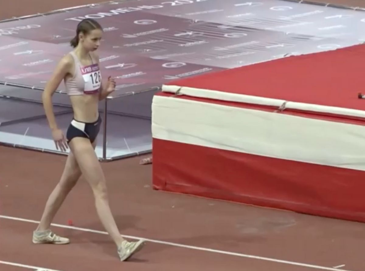 Владимирские легкоатлеты завоевали медали всероссийских соревнований в Казани   newsvladimir ru fn 1758065 html Владимирские спортсмены отличились на крупных всероссийских соревнованиях памяти Ю М Красильникова которые стартовали в Казани   Прислать новость Подписаться   Мы в MAX