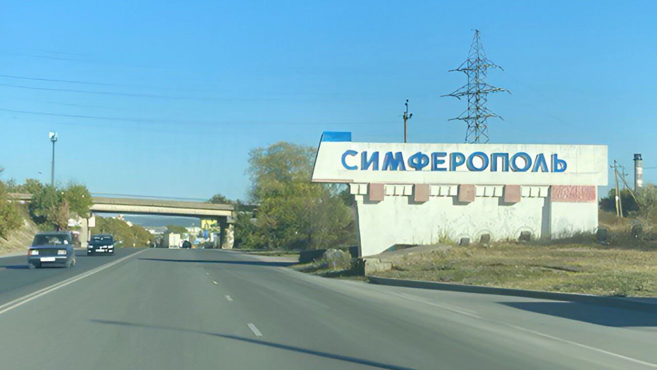Новый ежедневный автобусный маршрут будет курсировать из Симферополя в Мелитополь, сообщили в Росавтотрансе. Отправление в прямом направлении будет осуществляться ежедневно из Симферополя в 16:00. Прибытие в Мелитополь в 20:30.