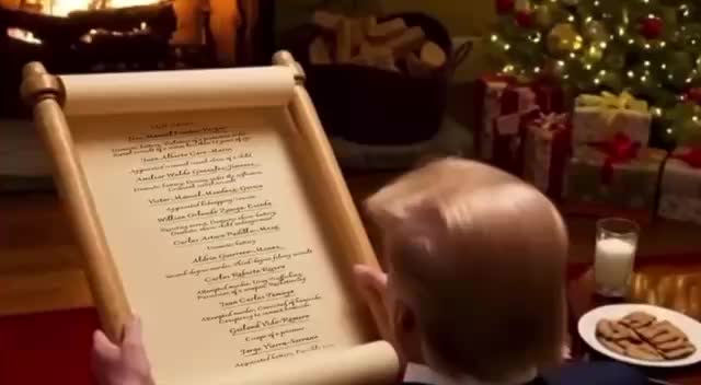 Трамп читает Список непослушных в рождественской трансляции Белого дома