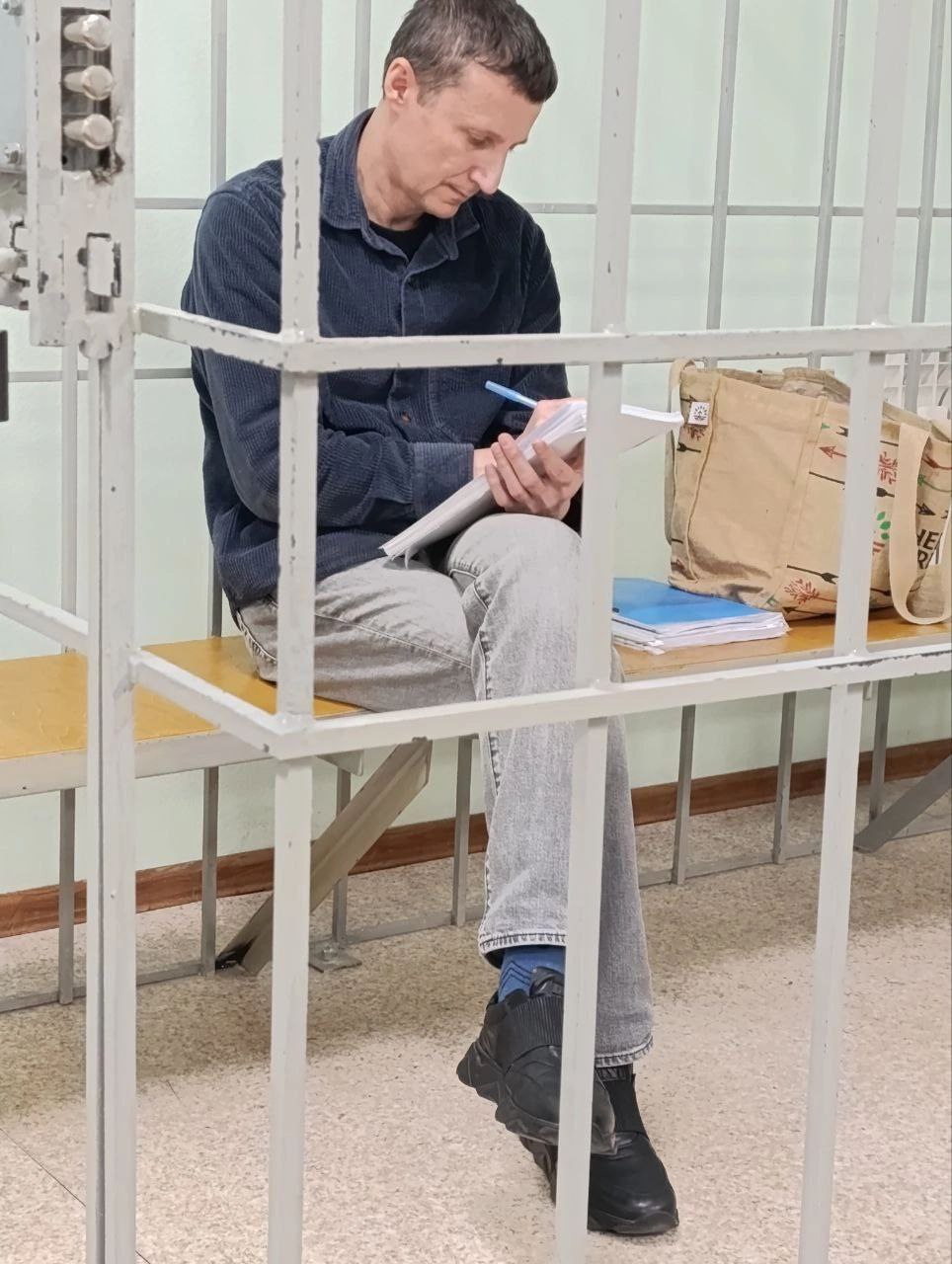 Апелляционное определение Красноярского краевого суда по делу экс депутата Заксобрания Красноярского края Александра Глискова от 20 мая 2025 года отменено Дело передано в апелляционную инстанцию для рассмотрения в ином составе судей