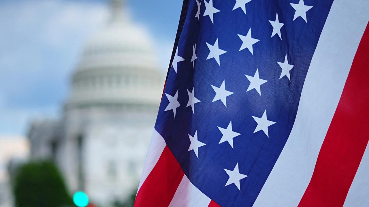США закупили российский цирконий впервые за полтора года. Объем поставок составил чуть более $1 млн - это максимальный показатель с 2002 года.