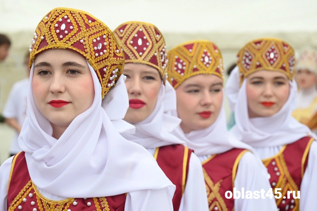 Зауральские проекты вышли в финал национальной премии в сфере туризма Фестивали Русское поле Едем на Савин и другие проекты Курганской области поборются за победу в финале международной премии Russian Event Awards Подробности по ссылке