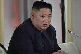 Орготдел На начало 2020 г все важные политические решения в Северной Корее принимаются коллективно, в Организационном отделе ЦК  Орготделе , который является сложным, непостоянным и пересекающимся с другими инстанциями органом из множества альянсов и объединений между тремя основными фракциями власти:  династией Ким, армией и Трудовой партией Кореи  ТПК  . Именно здесь их представители собираются, достигают необходимых компромиссов между внешними и внутренними целями, личными интересами и интересами фракций, а затем претворяют их в жизнь как официальную политику государства.
