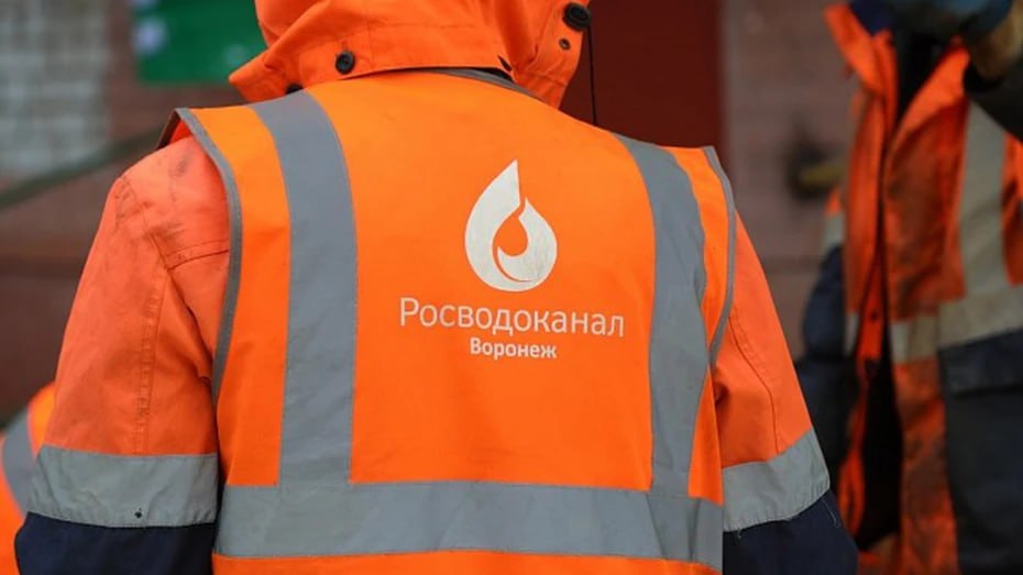 Специалисты устранили крупную коммунальную аварию на улице Лишенко Сотрудники РВК отремонтировали запорную арматуру из за которой началась утечка Водоснабжение уже восстановлено в домах жителей Ленинского района Мы в Мах