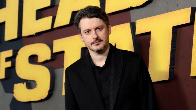 По данным издания Deadline, Илья Найшуллер ведет переговоры о том, чтобы стать режиссером продолжения современного ремейка фильма «Дом у дороги» с Джейком Джилленхолом. Лента может стать вторым проектом постановщика для студии Amazon MGM. : Dimitrios Kambouris / WireImage