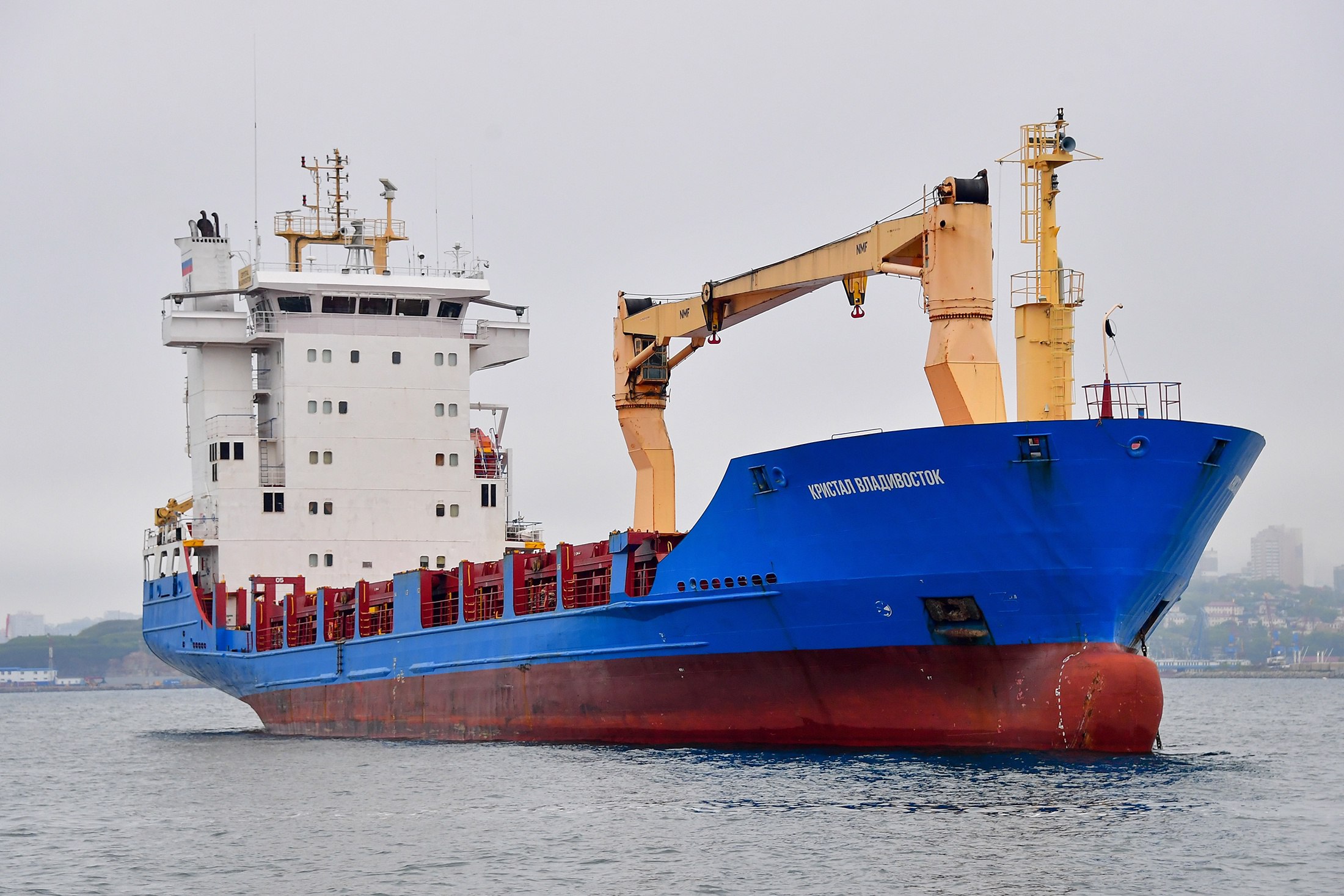 Санкт Петербург и Калининград соединит новая морская линия Судно Кристал Владивосток новой судоходной компании компании Балт Галф Шиппинг 12 ноября 2025 года выйдет на морскую линию между Калининградом и Санкт Петербургом Об этом сообщает Деловой Петербург