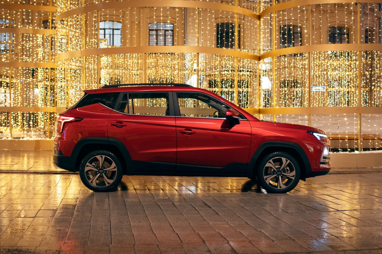 Москвич ответил на слухи о прекращении выпуска трёх моделей В представительстве марки Журналу Авто ру заявили что планов по прекращению производства модели Москвич 3 в 2026 году нет Также продолжаются закупки машинокомплектов для сборки Москвича 6 и Москвича 8 Таким образом компания отреагировала на информацию о возможном прекращении сотрудничества с JAC поставщика комплектующих для этих машин Об этом ранее сообщил портал Дром Журнал Авто ру online