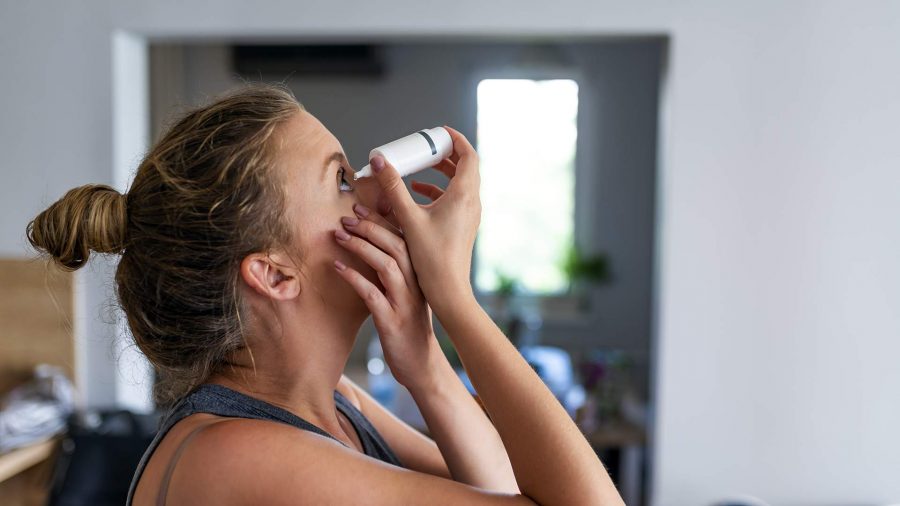 В продаже в интернете обнаружили потенциально опасные капли для глаз На российских онлайн площадках обнаружена продажа капель для глаз которые могут представлять опасность для здоровья потребителей   www infoorel ru news v prodazhe v internete obnaruzhili potencialno opasnye kapli dlya glaz html