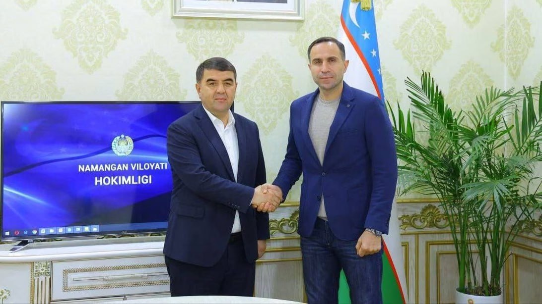 Тимур Кападзе возглавил наманганский футбольный клуб Навбахор Соответствующий контракт о сотрудничестве был подписан с руководством ФК Специалист приступил к своим обязанностям главного тренера уже сегодня uznews uz ru news 105323 uznews