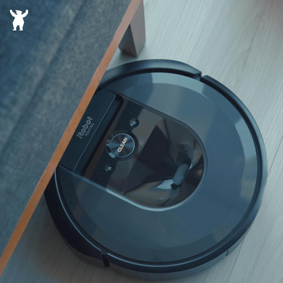 iRobot проиграл рынок роботов пылесосов Китаю Компания подала на банкротство спустя 35 лет работы Она была одной из первых на рынке бытовой робототехники Главная причина конкуренция с китайскими брендами вроде Roborock и Ecovacs Снижение цен обновление линейки и партнёрства не спасли доля рынка продолжала таять Выкупит iRobot тоже китайская компания Picea Robotics Читайте на Russian Business rb ru