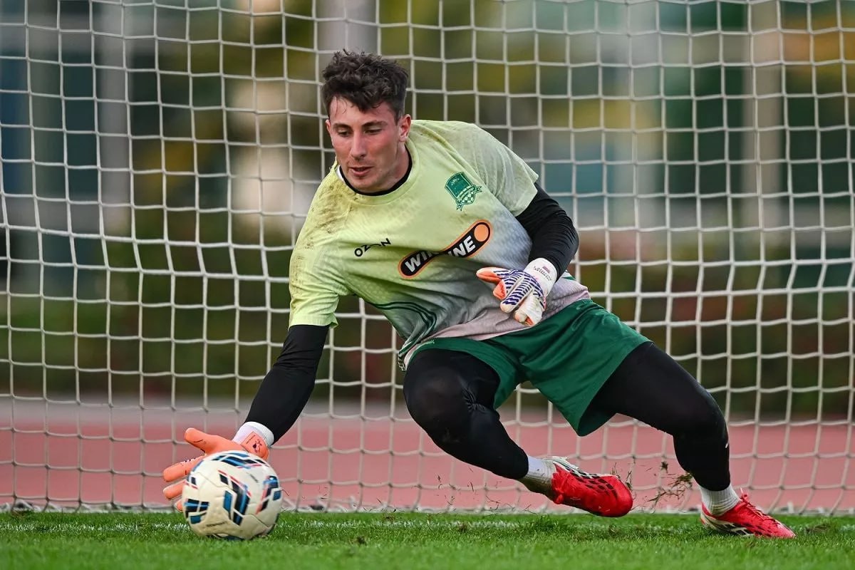 Краснодар стал одним из самых проверяемых РУСАДА клубов в 2025 году Суммарно по 11 футболистов Краснодара и Локомотива прошли 15 процедур допинг контроля Аналогичный показатель зафиксирован у Сочи 15 проб у девяти игроков Чаще других проверялись Алексей Батраков Локомотив Станислав Агкацев Краснодар Вячеслав Литвинов Сочи Иван Сергеев Динамо Москва и Илья Рожкова Рубин по три пробы каждый Всего РУСАДА провело 188 тестирований среди 147 футболистов клубов РПЛ и ФНЛ Кубанские Новости Мы в MAX