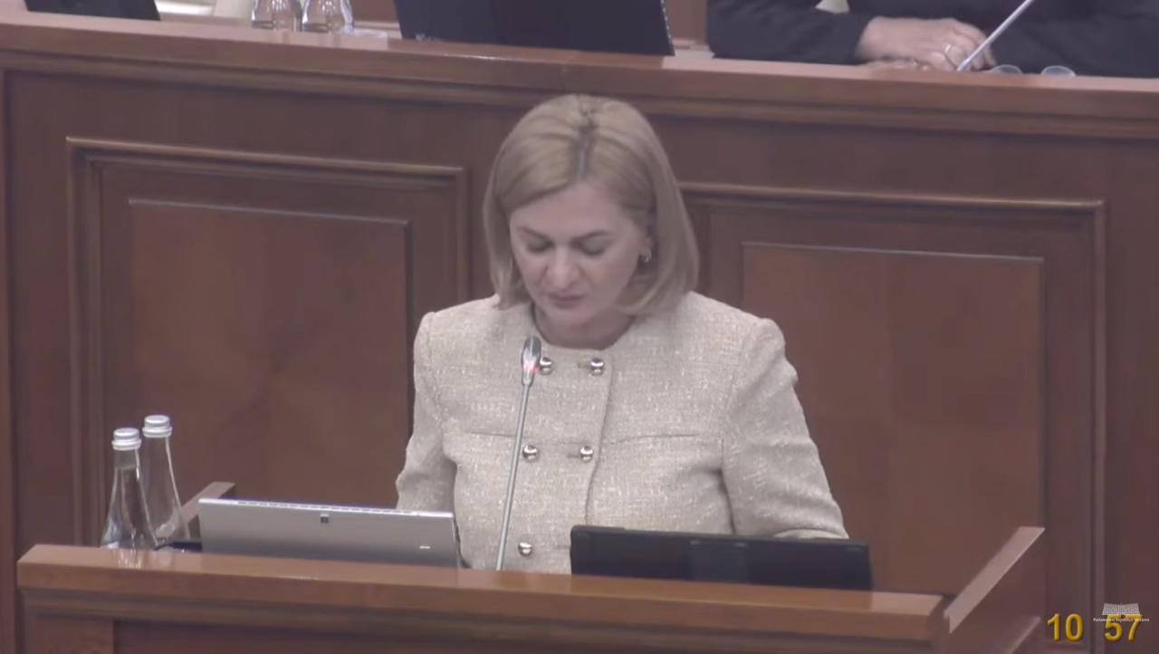 Дойна Герман станет лидером фракции PAS в парламенте Вице председателями станут Вероника Рошка Лилиан Карп Ион Гроза Должность секретаря займет Игорь Кирияк