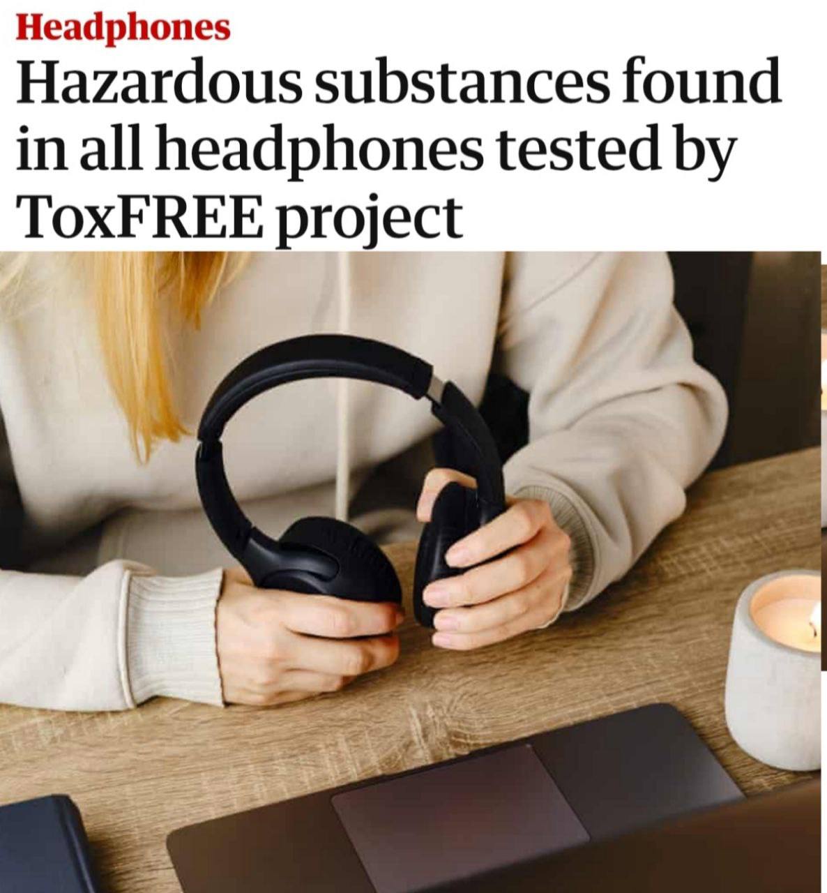 Исследование показало что использование наушников может быть связано с рисками рака нарушениями гормонального фона и проблемами в развитии мозга Ученые проанализировали 81 модель вакуумных и накладных наушников и в каждой образца были обнаружены бисфенол A и бисфенол S Эти химические соединения содержащиеся в пластике способствуют нарушению гормонального баланса повышая вероятность возникновения рака и оказывая негативное влияние на развитие мозга Важно отметить что эти вещества проникают в организм через пот накапливаясь и усугубляя возможные риски для здоровья Бисфенолы были найдены даже в таких известных брендах как Bose Panasonic Samsung и Sennheiser