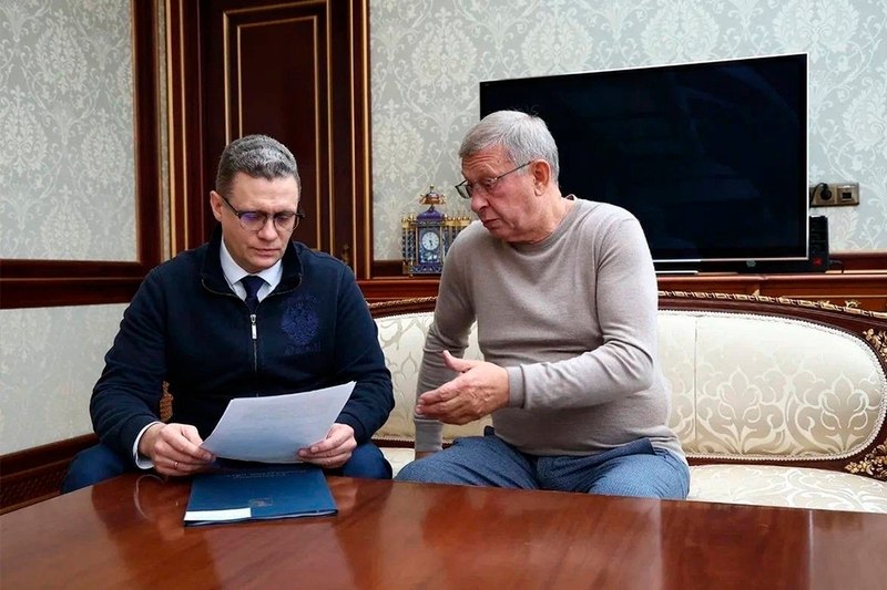 Георгий Филимонов и основатель АФК Система обсудили создание особой экономической зоны в Великом Устюге Встреча с Владимиром Евтушенковым прошла в Москве cherinfo ru news 142924 georgij filimonov i osnovatel afk sistema obsudili sozdanie osoboj ekonomiceskoj zony v velikom ustuge
