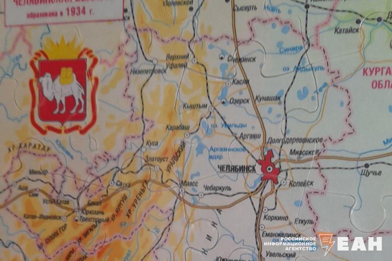 Присоединенные к Челябинску поселки перешли под управление Центрального района Такое решение приняли на заседании гордумы. Администрацию района наделили полномочиями по решению вопросов местного значения на территории поселков. «Это не значит, что поселки включены в состав Центрального района», — подчеркнул председатель гордумы Сергей Буяков. Решение о присоединении Западного и Пригородного к Челябинску было принято в конце апреля на заседании заксобрания региона.
