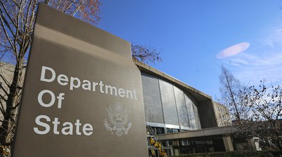 В США анонсировали дополнительные санкции против Грузии   США введут в ближайшее время дополнительные санкции против Грузии, заявил глава пресс-службы Госдепа Мэттью Миллер.  Читать далее