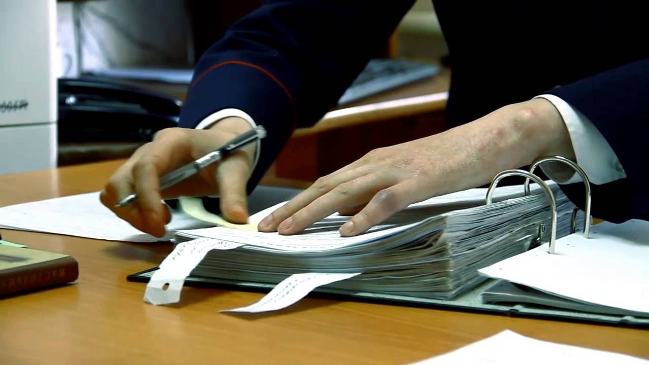 Екатеринбуржцев ждёт масштабная проверка на экстремизм и готовность к протестам. Администрация города заказала комплексный анализ в области противодействия экстремизму. Подрядчику нужно будет изучить медийный контент, чтобы найти явные и скрытые экстремистские материалы. На всё это потратят 410 тыс. рублей. По итогам исследования подготовят рекомендации, как не допустить «экстремистские акты», такие как несанционированные митинги и протесты. Также подрядчик должен определить уровень готовности к таким актам. Подписаться Новости Екатеринбурга