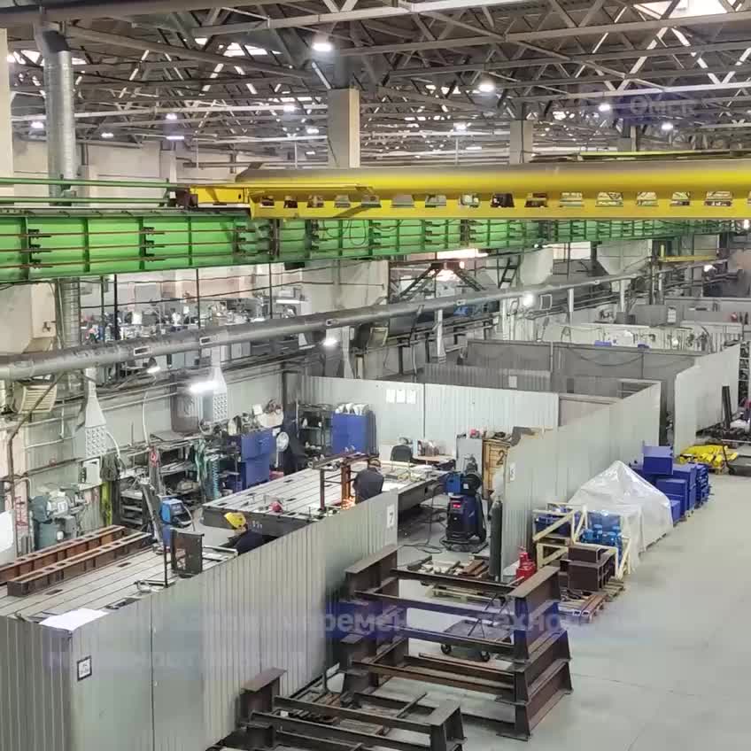 Губернатор Омской области поддержал заводы, сохраняющие рабочие места для участников СВО
