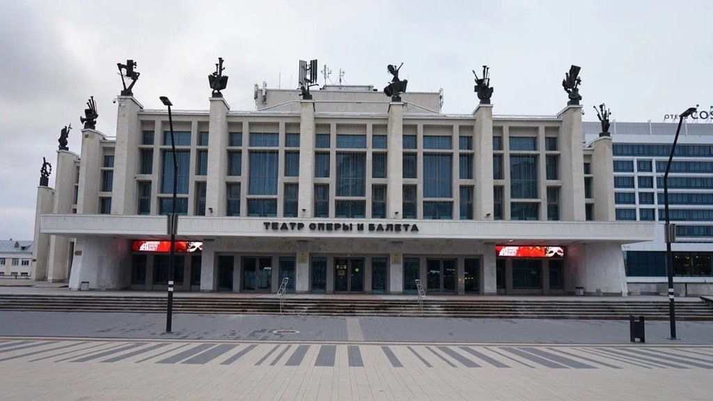 29 октября пожарные проведут учения в Театре оперы и балета в Ижевске 18 сообщает пресс служба МЧС Удмуртии Учения запланированы на 14 00 Граждан просят соблюдать спокойствие причин для паники нет Фото ИА Сусанин