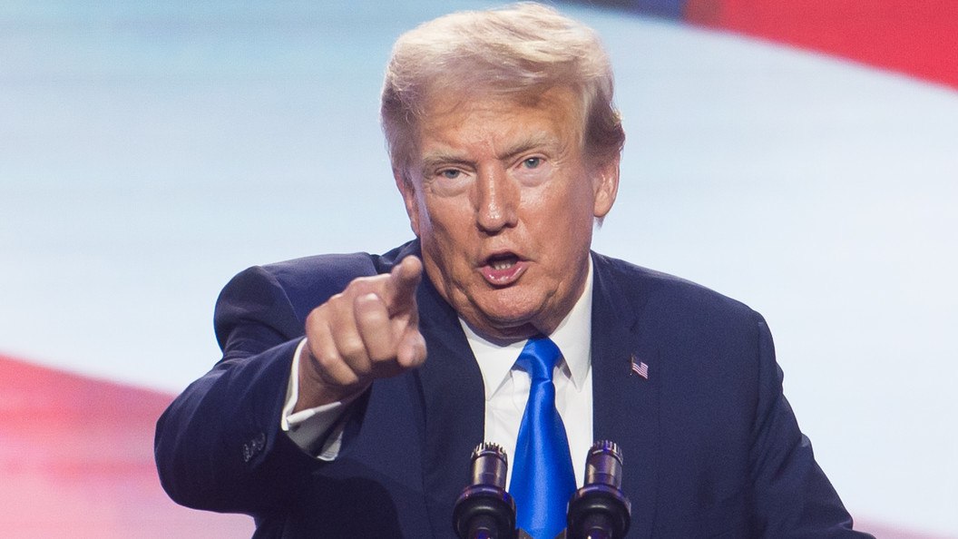 Трамп заявил, что никаких «списков Эпштейна» нет По словам главы США, демократы выдумали связанные со скандальным финансистом документы, как ранее обманывали общественность по другим вопросам. «Годами Эпштейн, снова и снова. Зачем придавать огласке документы, написанные Обамой, продажной Хиллари Клинтон ?» – посетовал политик. Как заявил Дональд Трамп, «радикальные леваки-лунатики» опубликовали документы, если бы там было что-то, что повредило бы республиканцу. Подпишитесь на «Абзац» Добавьте «Абзац» в ленту «Дзена»