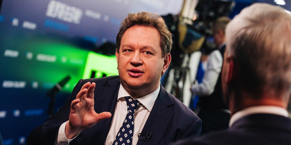 ВТБ планирует реализовать свыше 440 проектов по открытию и реновации офисов почти втрое больше рекордного для банка прошлогоднего результата в 165 объектов Об этом на полях инвестиционного форума Россия Зовет заявил ТАСС первый заместитель президента председателя правления ВТБ Дмитрий Пьянов oboz info vtb v 2025 godu zavershit sotni proektov po obnovleniyu ofisov