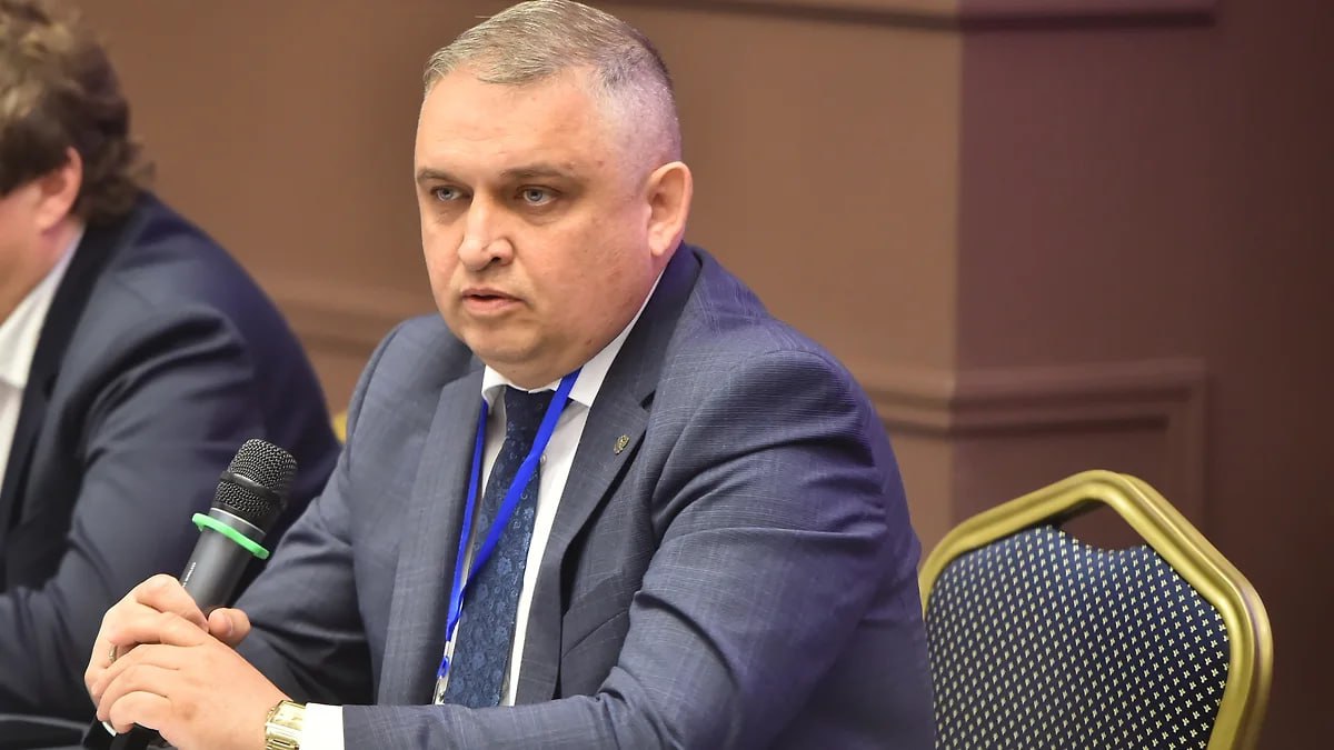 И о министра ЖКХ и энергетики Новосибирской области Евгений Назаров назначен министром Назаров был назначен и о главы Министерства ЖКХ и энергетики Новосибирской области 21 марта 2024 года в связи с арестом предыдущего руководителя ведомства Дениса Архипова До этого он с 2022 года занимал пост заместителя министра ЖКХ и энергетики региона