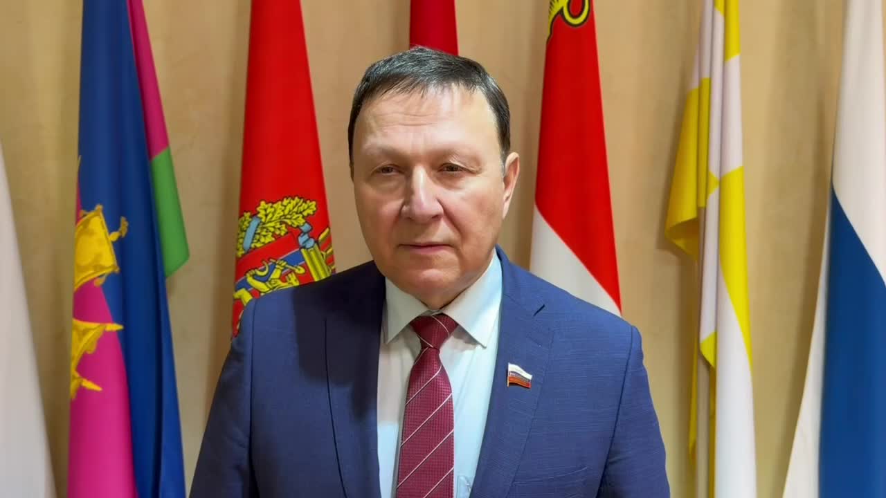 Выставка и конкурс 'Без срока давности' подчеркивают важность исторической памяти о трагедиях войны