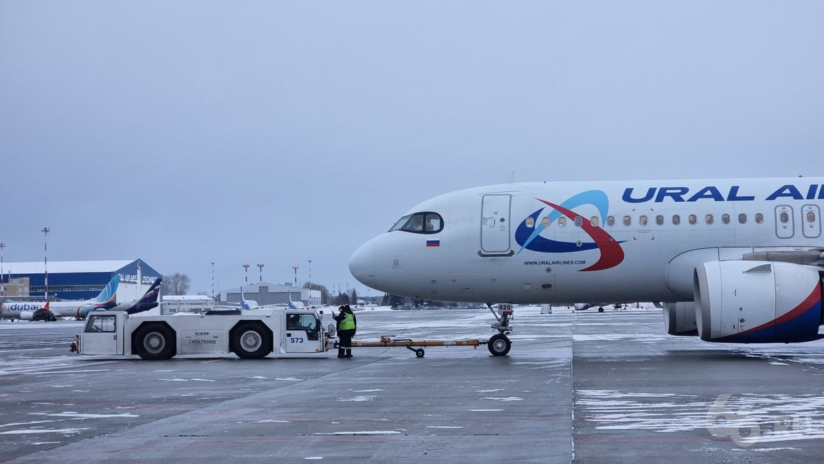 Прямые рейсы в столицу Катара из Екатеринбурга запустят Уральские авиалинии Начиная с 19 марта каждый четверг можно будет улететь в Доху U6 7135 Екатеринбург Доха вылет в 11 30 прибытие в 14 50 U6 7136 Доха Екатеринбург вылет 15 50 прибытие в 23 05 До этого в столицу Катара можно было добраться только с пересадками   Новости из Екатеринбурга