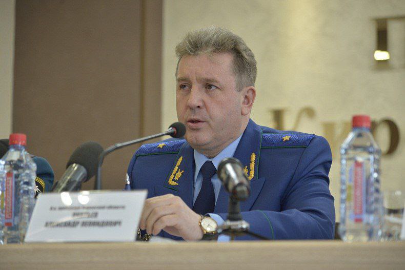 Сегодня ожидается официальное представление нового главного федерального инспектора по Башкирии Им станет Александр Окатьев бывший высокопоставленный сотрудник генпрокуратуры РФ имеющий опыт работы в аппарате полпредства президента России в Приволжском федеральном округе Его предшественник Алексей Касьянов на минувшей неделе ушел в отставку с должности ГФИ которую занимал с 2021 года Честно говоря ВК MAX подписывайтесь