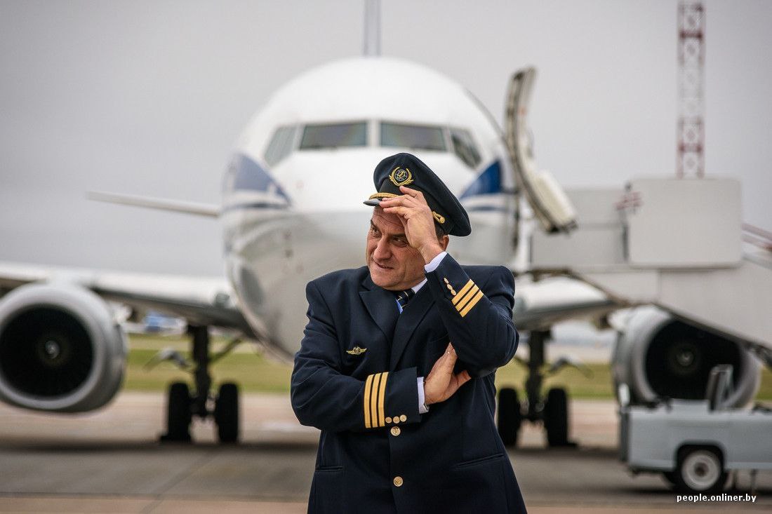 Global Airlines обратилась в авиационное агентство ООН с просьбой повысить международный возрастной ценз выхода на пенсию для коммерческих пилотов с 65 до 67 лет заявив что их количество не соответствует мировому спросу на авиаперевозки сообщает Reuters Напомним что Международная организация гражданской авиации изменила пенсионный ценз с 60 до 65 лет в 2006 году PROtransport