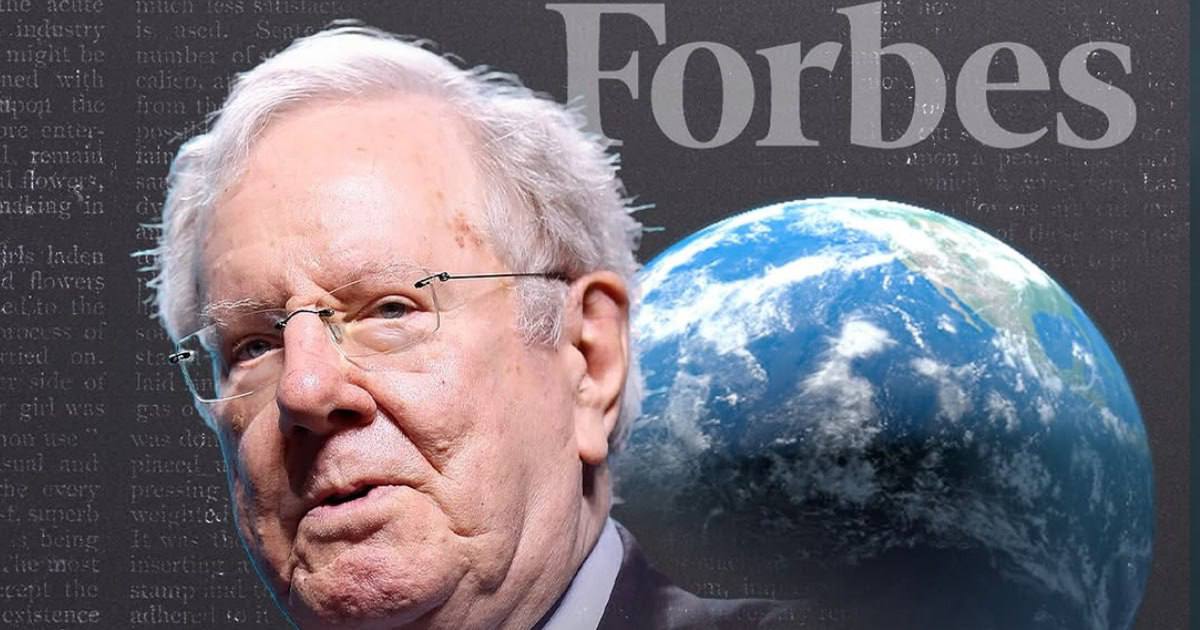 Главный редактор Forbes Стив Форбс заявил:  - Если Россия победит в конфликте с Украиной, Путин станет политическим хозяином Европы.  - Если президент США Трамп откажется участвовать в переговорах по Украине и России, это будет означать капитуляцию Украины.  Форбс подчеркнул, что Трамп считает, что Россия и Украина должны вести переговоры самостоятельно. В случае неудачи переговоров США могут выйти из процесса, что станет серьёзным ударом для Украины и НАТО.