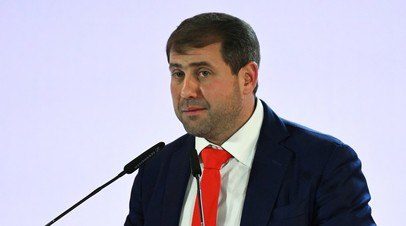 Шор назвал спектаклем обвинения в адрес России в подкупе избирателей Молдавии   Лидер молдавского оппозиционного блока «Победа» Илан Шор назвал абсурдным спектаклем обвинения Кишинёва в адрес России в подкупе избирателей Молдавии.  Читать далее