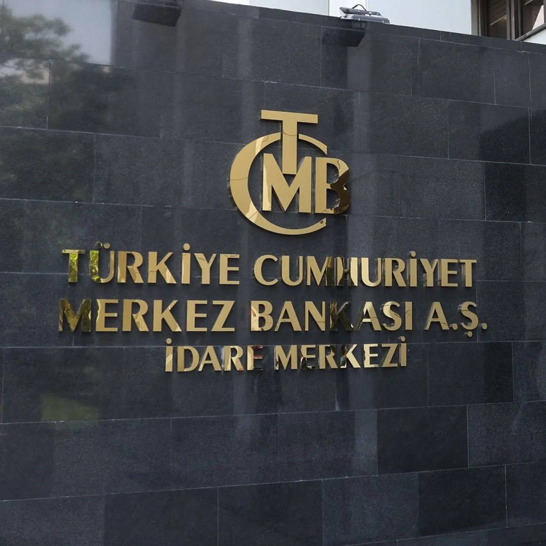 TCMB объявил прогноз инфляции на конец 2025, 2026 и 2027 годов:  • 2025: 24%  Предыдущий 24%  • 2026: 16%  Предыдущий 12%  • 2027: 9%  Предыдущий 8%