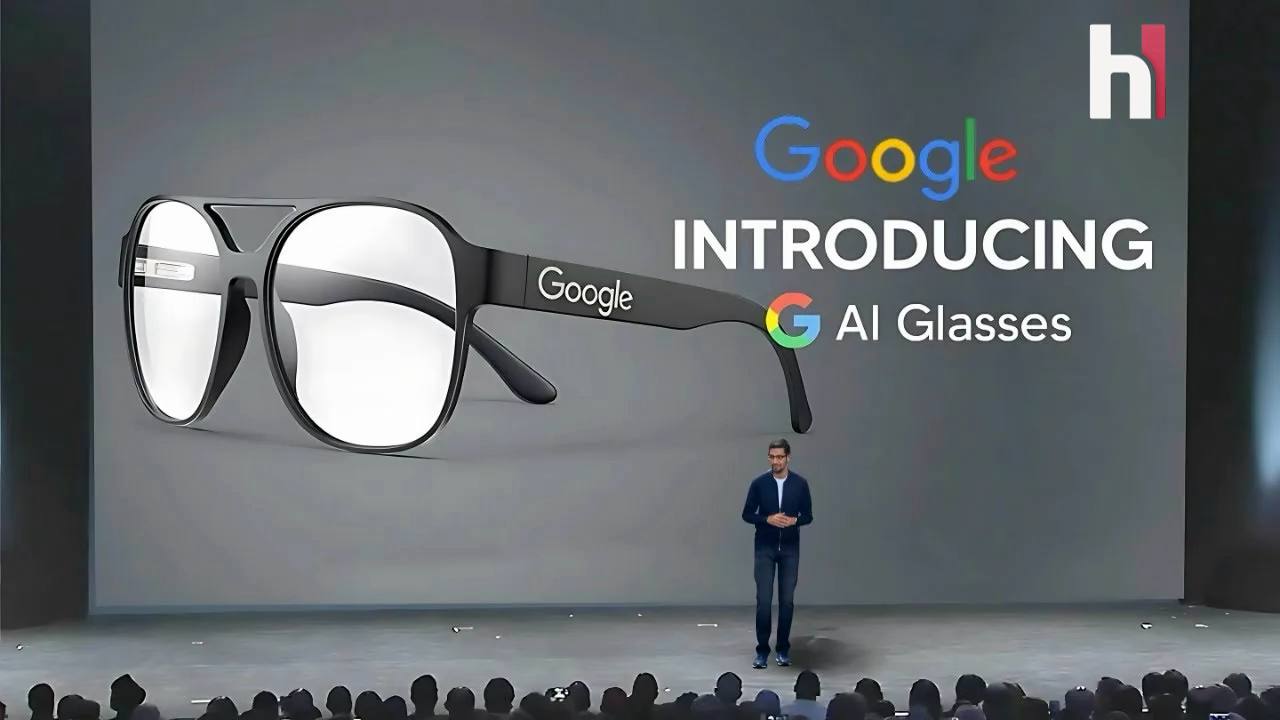 Google представит первые очки с ИИ Google работает над двумя типами очков с использованием ИИ одни из которых планируется выпустить в 2026 году На конференции I O мы объявили о сотрудничестве с Samsung и нашими партнерами Gentle Monster и Warby Parker над созданием стильных и легких очков которые можно комфортно носить в течение всего дня Вместе с нашими партнерами мы работаем над созданием двух типов очков пишет Google 1 Очки с ИИ предназначенные для использования без экрана со встроенными динамиками микрофоном и камерой они позволят пользователям общаться с ИИ Gemini делать фотографии и получать различные виды помощи 2 Очки с ИИ и встроенным дисплеем который способен отображать полезную информацию такую как навигационные указания или субтитры с переводом Этичный хакер
