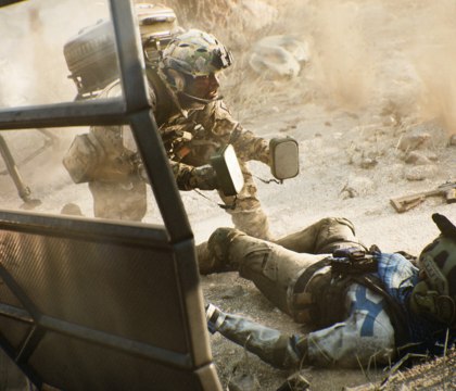 EA начала рассылать подарки в честь скорого показа Battlefield 6 — название шутера подтверждено  Electronic Arts начала рассылать блогерам рекламные наборы в честь грядущей презентации новой части Battlefield. Об этом сообщает ресурс Insider Gaming. Посылку получил блогер Doom49, который опубликовал фотографию ящика в социальных сетях. Однако главная новость в том, что компания, по сути, подтвердила название новой игры.  Читать далее
