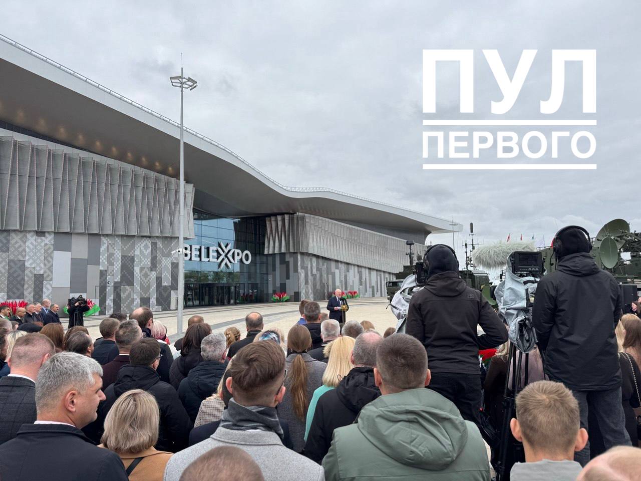 Александр Лукашенко на открытии Минского международного выставочного центра: мы открываем новую страницу летописи суверенной Беларуси. На церемонию приглашены представители общественности столицы, компании-застройщика и строительных организаций, принимавших участие в возведении объекта. Фото: Пул Первого «Минск-Новости» MINSKNEWS.BY Telegram Viber FB VK Inst TikTok YouTube