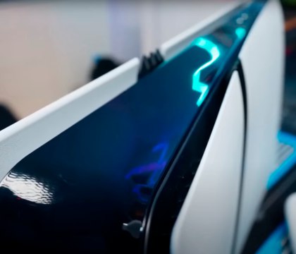 Характеристики PS6 уже утверждены Xbox Next будет быстрее в 100 игр KeplerL2 Известный в узких кругах железячный инсайдер KeplerL2 опубликовал на форуме NeoGAF несколько сообщений о консолях нового поколения PlayStation 6 и Xbox Next По словам источника технические характеристики обеих приставок уже практически окончательно утверждены