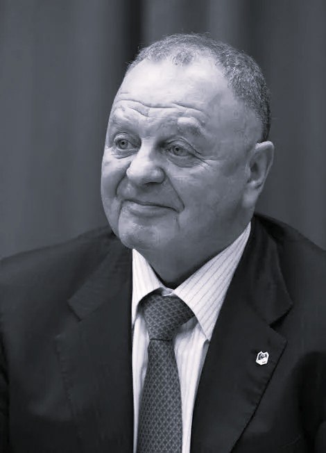 Умер президент Федерации хоккея с мячом России Борис Скрынник Подписаться на Говорит Москва Telegram VK MAX