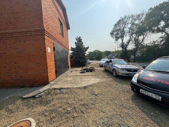 В Уссурийске мотоцикл протаранила иномарка: пострадали два человека Водитель и его пассажирка проходят амбулаторное лечение Читать подробнее на сайте...