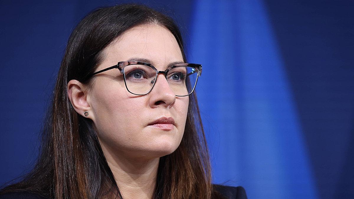 Верховная Рада по представлению Владимира Зеленского утвердила Юлию Свириденко на пост премьер-министра Украины  Ранее Свириденко занимала должность первого вице-премьера