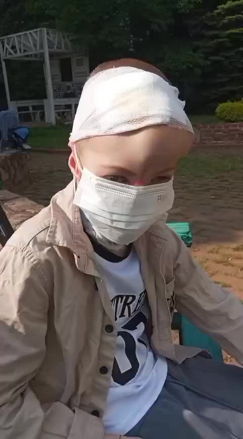 Сын пострадавшего от хаски в Сочи продолжает лечение после пластических операций