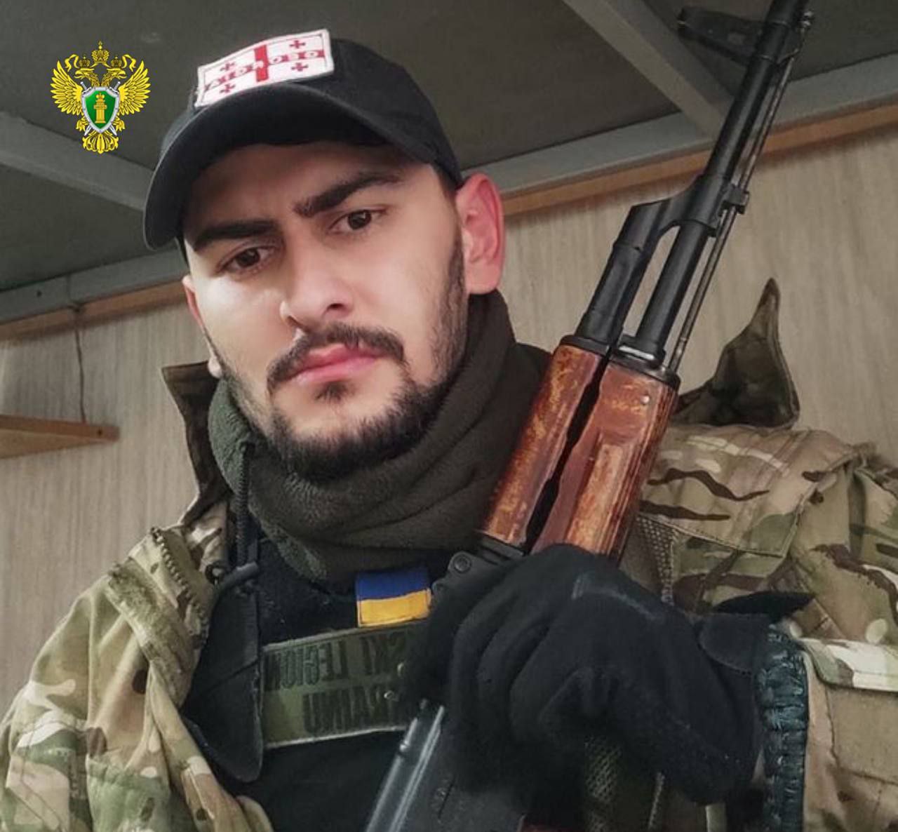 Грузинские паблики сообщают что в Армении задержан грузинский наемник Георгий Киноани который принимал участие в боевых действиях на стороне Украины Он может быть экстрадирован в Россию Гоги пробудет под стражей 40 дней в течение которых Генпрокуратура РФ должна представить Еревану доказательства и документы необходимые для его экстрадиции Подписывайтесь на канал QristonyaHayer