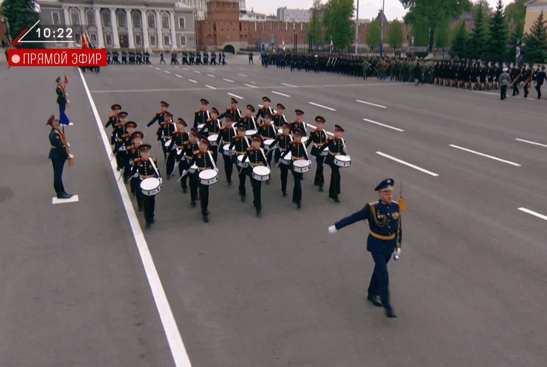 Парадные расчеты представили марш Победы в центре Тулы Во время парада Победы в сердце Тулы прошли парадные расчеты. Подробнее Тульские Известия