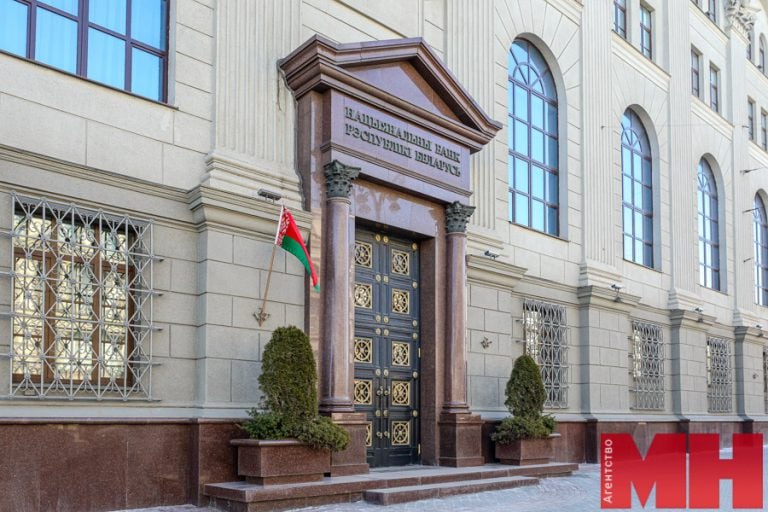 Нацбанк планирует создать Центр искусственного интеллекта. По словам первого заместителя председателя правления Нацбанка Александра Егорова, данный центр создадут на базе дочерней организации — Центра банковских технологий. Он будет заниматься разработкой практических кейсов внедрения ИИ в процессы работы как Нацбанка, так и коммерческих банков. «Минск-Новости» MINSKNEWS.BY Telegram Viber FB VK Inst TikTok YouTube