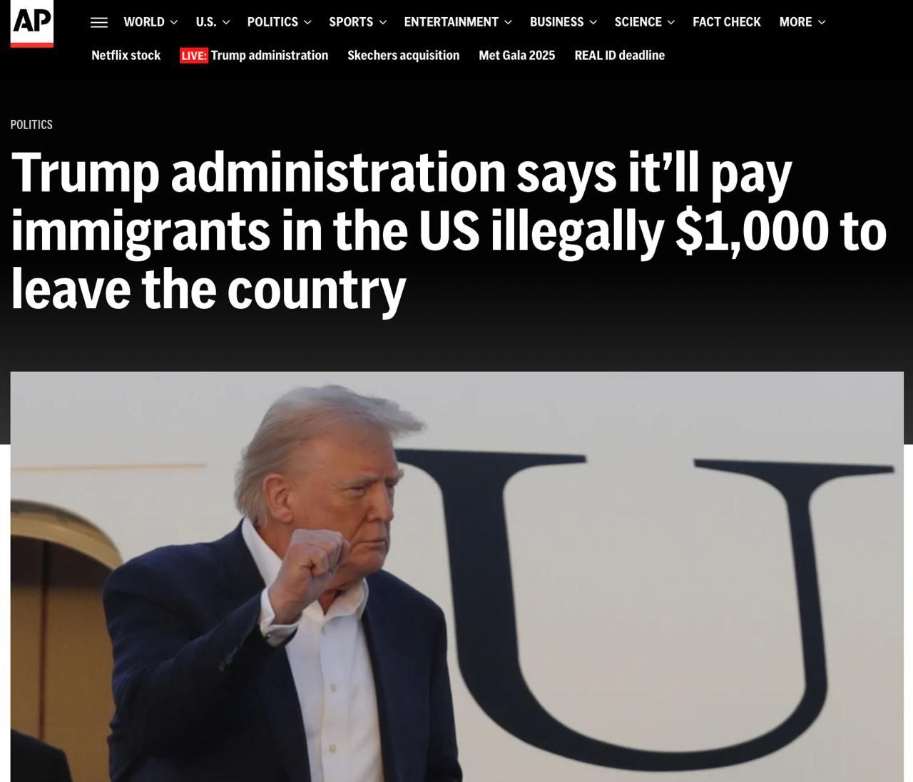 Администрация Трампа заявила, что заплатит иммигрантам, нелегально находящимся в США, 1000 долларов за возвращение домой, — AP «Если вы находитесь здесь нелегально, самодепортация - лучший, самый безопасный и наиболее экономичный способ покинуть США, чтобы избежать ареста. В настоящее время Министерство национальной безопасности предлагает нелегальным иностранцам финансовую помощь в поездках и стипендию для возвращения на родину через приложение CBP Home», — заявила министр внутренней безопасности США. НАШИ РЕСУРСЫ: Telegram Tik-tok YouTube RUTUBE